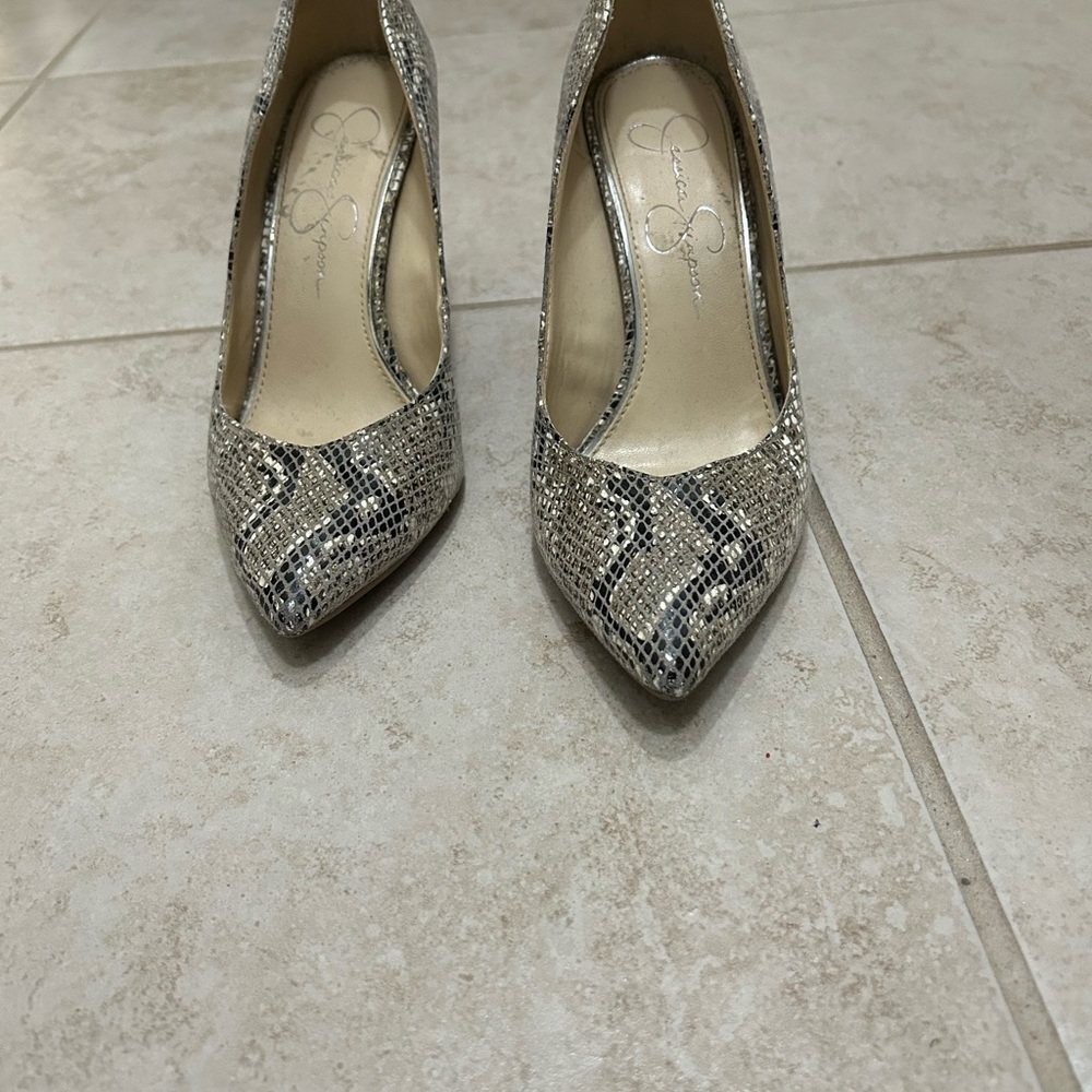 Jessica Simpson Women's Snakeskin Pattern Heels